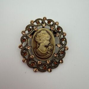 Vintage Cameo Brooch with Gold Accents